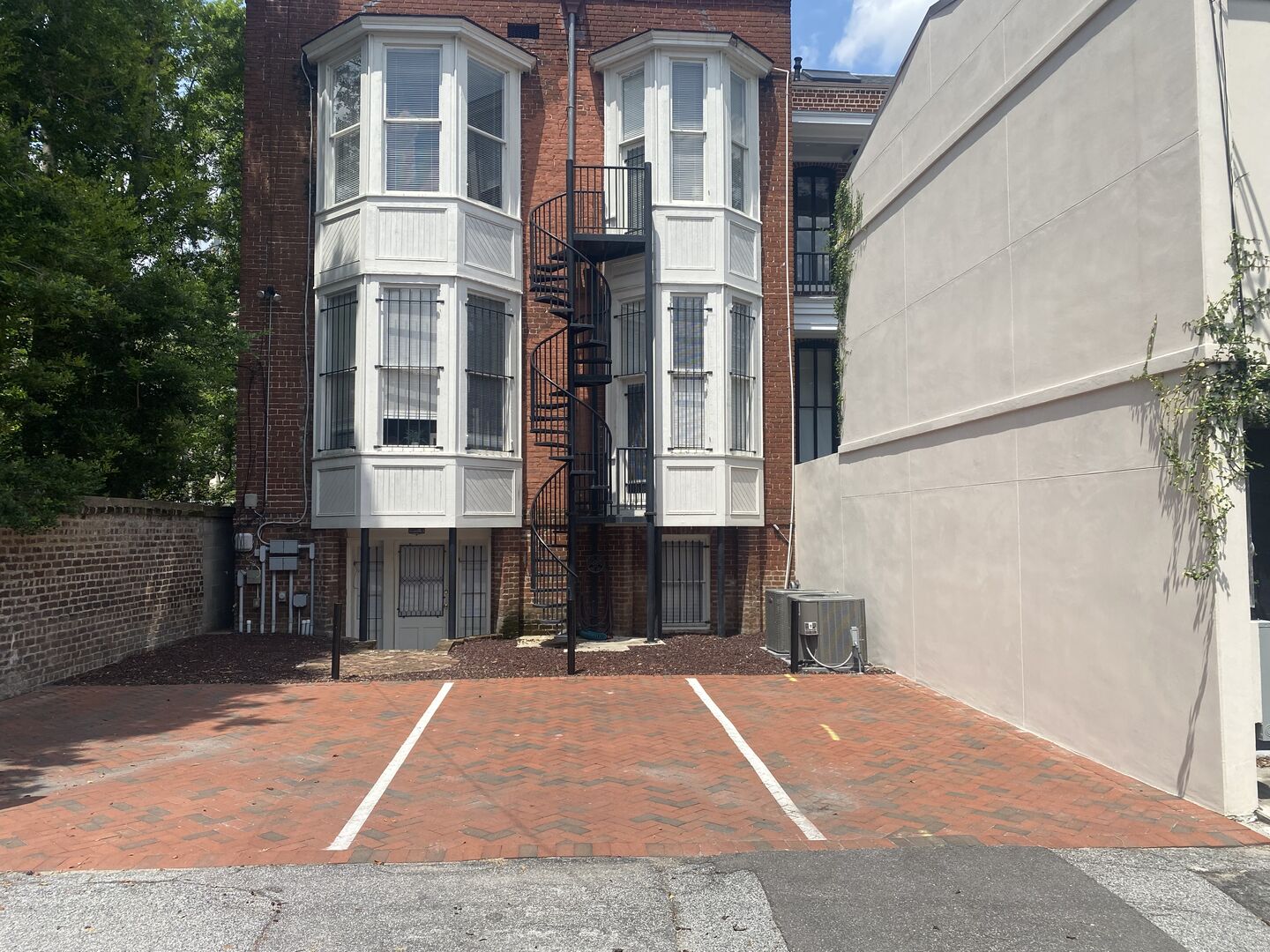 Captain’s Quarters on Lafayette photo 20