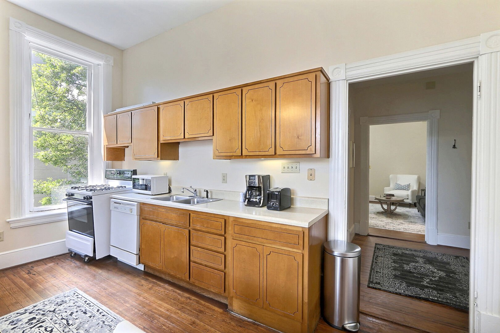 Charlton On Lafayette photo 32